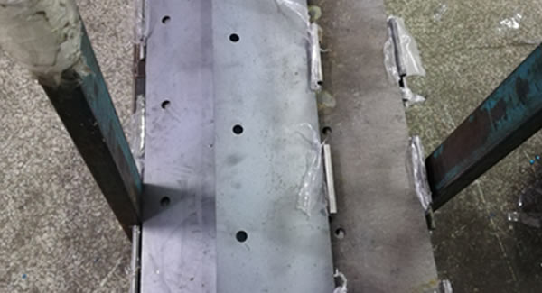 長合頁,長排鉸鏈等不銹鋼合頁的防銹防護(hù)保養(yǎng)知識