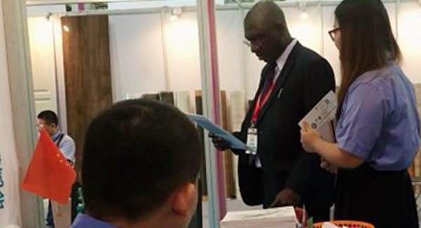 精心設(shè)計(jì),精良制作,優(yōu)良品質(zhì),優(yōu)質(zhì)服務(wù),廣有五金合頁深受廣大消費(fèi)者喜愛